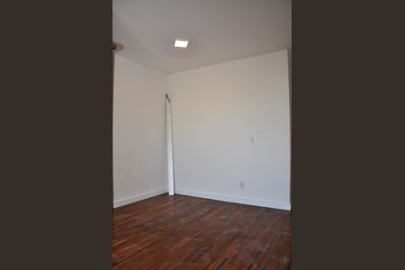 Apartamento à venda com 68m², 3 quartos e 1 vaga Apartamento à venda com 68m², 3 quartos e 1 vagaSala