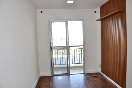 Apartamento à venda com 68m², 3 quartos e 1 vaga Apartamento à venda com 68m², 3 quartos e 1 vagaSala