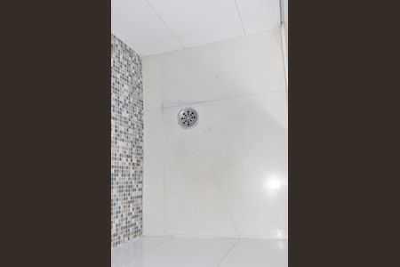 Apartamento à venda com 68m², 3 quartos e 1 vaga Apartamento à venda com 68m², 3 quartos e 1 vagaBanheiro Social