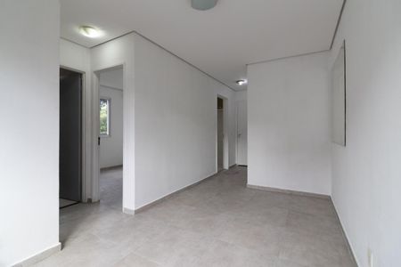 Sala de apartamento para alugar com 2 quartos, 42m² em Vila Talarico, São Paulo