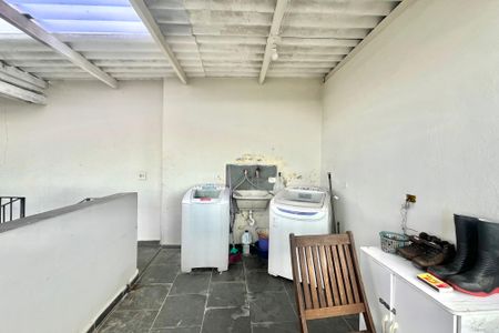 Casa para alugar com 400m², 4 quartos e 2 vagasÁrea de Serviço