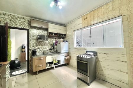 Casa para alugar com 400m², 4 quartos e 2 vagasCozinha