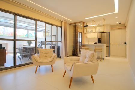 Apartamento para alugar com 165m², 3 quartos e 2 vagasSala