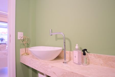 Apartamento para alugar com 165m², 3 quartos e 2 vagasLavabo