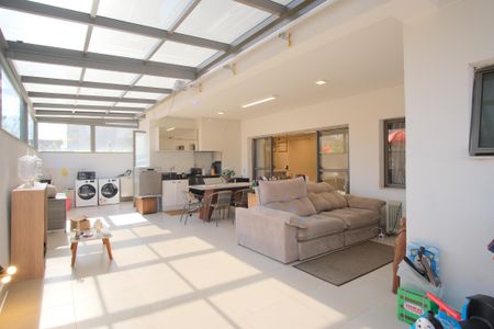 Apartamento para alugar com 165m², 3 quartos e 2 vagasVaranda