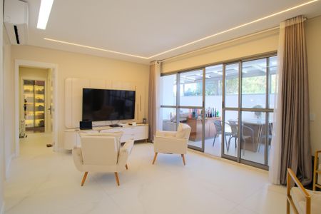 Sala de apartamento para alugar com 3 quartos, 165m² em Chácara Califórnia, São Paulo