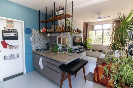 Apartamento à venda com 51m², 1 quarto e sem vaga Apartamento à venda com 51m², 1 quarto e sem vagaCozinha