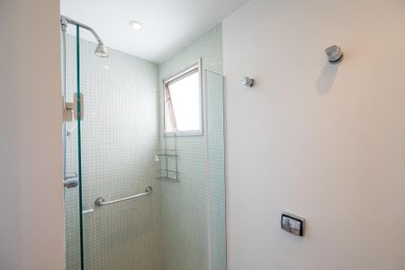 Apartamento para alugar com 98m², 3 quartos e 2 vagasBanheiro Social