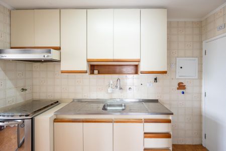 Apartamento para alugar com 98m², 3 quartos e 2 vagasCozinha