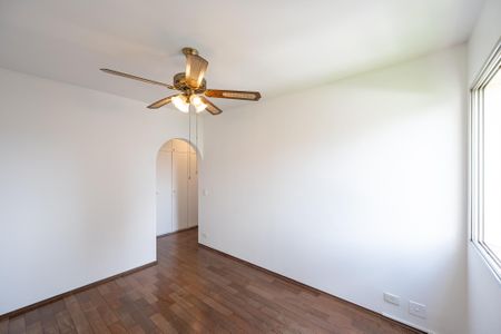 Apartamento para alugar com 98m², 3 quartos e 2 vagasSuíte