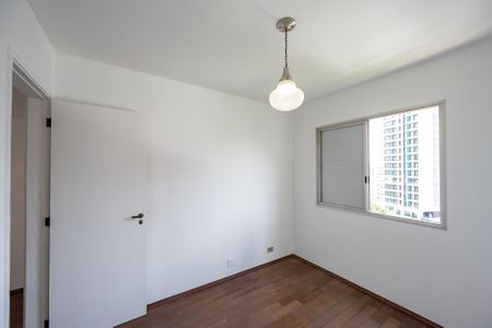 Apartamento para alugar com 98m², 3 quartos e 2 vagasQuarto 2