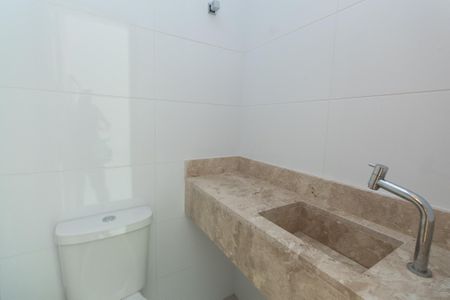 Casa à venda com 100m², 3 quartos e 1 vagaLavabo