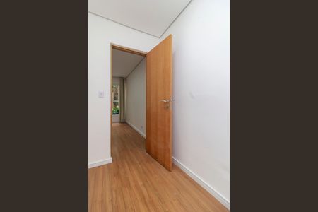 Apartamento para alugar com 114m², 2 quartos e 1 vaga Apartamento para alugar com 114m², 2 quartos e 1 vagaCloset do Quarto