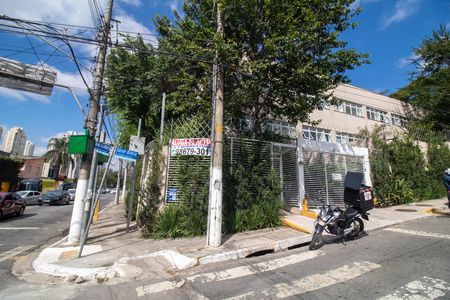 Studio para alugar com 63m², 1 quarto e 1 vaga Studio para alugar com 63m², 1 quarto e 1 vagaFachada do Prédio