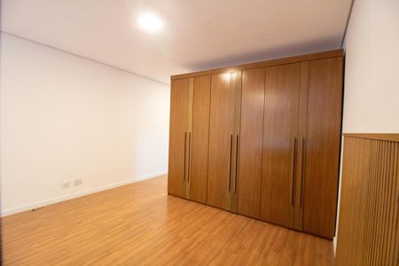 Studio para alugar com 63m², 1 quarto e 1 vaga Studio para alugar com 63m², 1 quarto e 1 vagaStudio