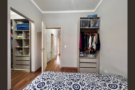 Casa de condomínio à venda com 115m², 3 quartos e 2 vagasSuíte