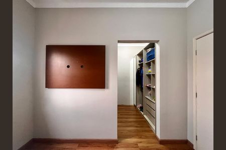 Casa de condomínio à venda com 115m², 3 quartos e 2 vagasSuíte