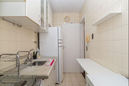 Apartamento para alugar com 65m², 2 quartos e 1 vaga Apartamento para alugar com 65m², 2 quartos e 1 vagaCozinha