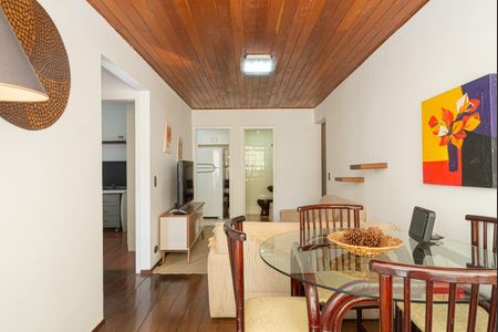Apartamento para alugar com 65m², 2 quartos e 1 vaga Apartamento para alugar com 65m², 2 quartos e 1 vagaSala