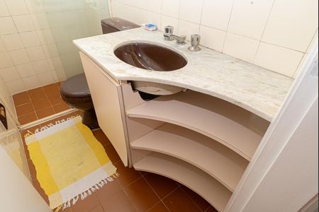 Apartamento para alugar com 65m², 2 quartos e 1 vaga Apartamento para alugar com 65m², 2 quartos e 1 vagaBanheiro