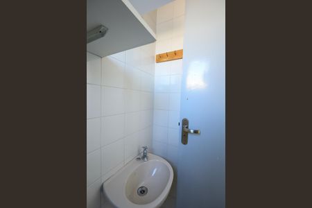 Apartamento para alugar com 74m², 3 quartos e 2 vagasBanheiro de serviço