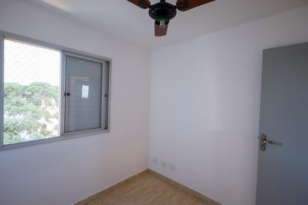 Apartamento para alugar com 74m², 3 quartos e 2 vagasQuarto 2