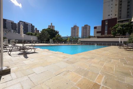 Apartamento para alugar com 74m², 3 quartos e 2 vagasPiscina