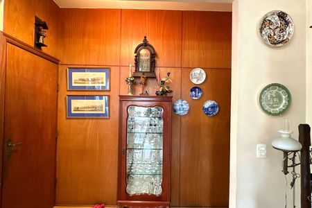Apartamento à venda com 275m², 4 quartos e sem vaga Apartamento à venda com 275m², 4 quartos e sem vagaCorredor