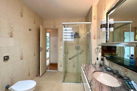 Apartamento à venda com 275m², 4 quartos e sem vaga Apartamento à venda com 275m², 4 quartos e sem vagaBanheiro