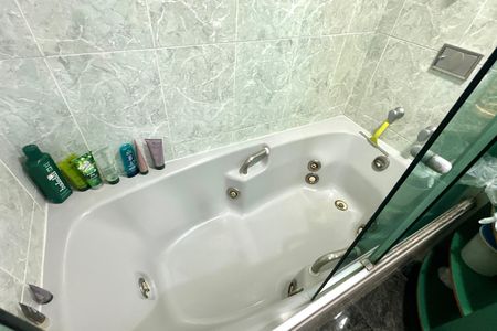 Apartamento à venda com 275m², 4 quartos e sem vaga Apartamento à venda com 275m², 4 quartos e sem vagaBanheiro da Suíte