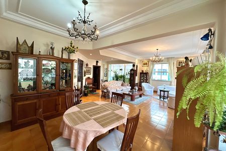 Apartamento à venda com 275m², 4 quartos e sem vaga Apartamento à venda com 275m², 4 quartos e sem vagaSala de Jantar