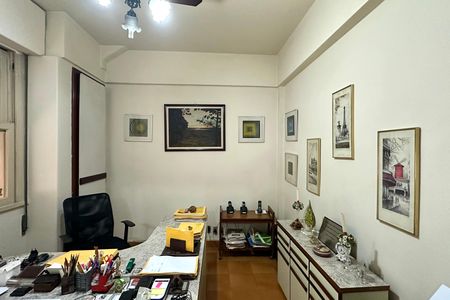 Apartamento à venda com 275m², 4 quartos e sem vaga Apartamento à venda com 275m², 4 quartos e sem vagaQuarto 3