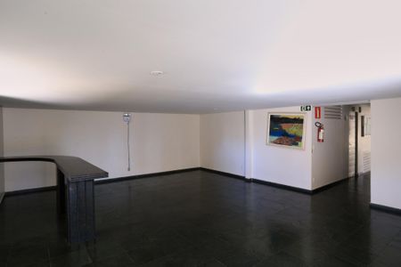Studio para alugar com 26m², 1 quarto e 1 vaga Studio para alugar com 26m², 1 quarto e 1 vagaÁrea comum - Salão de festas