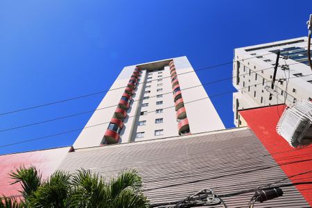 Studio para alugar com 26m², 1 quarto e 1 vaga Studio para alugar com 26m², 1 quarto e 1 vagaFachada