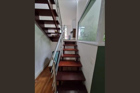 Casa de condomínio para alugar com 140m², 3 quartos e 2 vagas