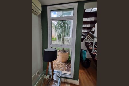 Casa de condomínio para alugar com 140m², 3 quartos e 2 vagas