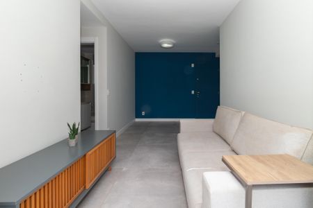 Sala de apartamento à venda com 2 quartos, 55m² em Vila Anastácio, São Paulo