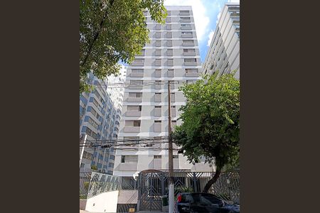 Apartamento à venda com 175m², 3 quartos e 1 vaga Apartamento à venda com 175m², 3 quartos e 1 vagaFachada