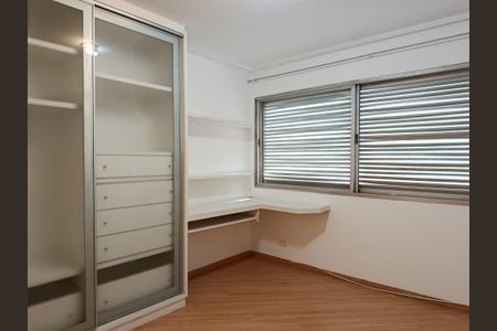Quarto de apartamento para alugar com 3 quartos, 175m² em Jardim Paulista, São Paulo