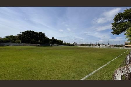 Apartamento à venda com 76m², 3 quartos e 2 vagas Apartamento à venda com 76m², 3 quartos e 2 vagasÁrea comum - Campo de Futebol