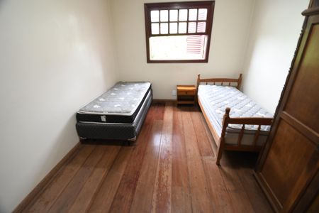 Casa de condomínio para alugar com 550m², 4 quartos e 4 vagasQuarto 3