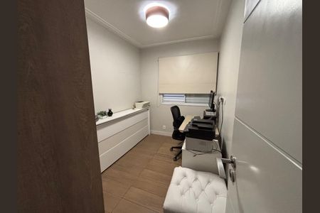 Apartamento à venda com 117m², 3 quartos e 2 vagasQuarto 1