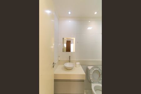 Apartamento para alugar com 50m², 2 quartos e 1 vaga Apartamento para alugar com 50m², 2 quartos e 1 vagaBanheiro 2