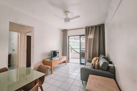 Sala de apartamento para alugar com 1 quarto, 50m² em Barra, Salvador