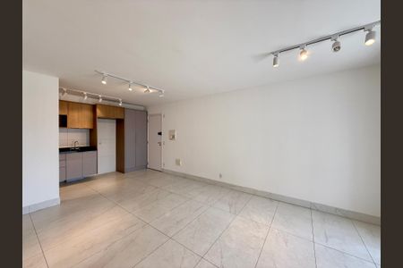 Apartamento para alugar com 83m², 2 quartos e 2 vagasSala