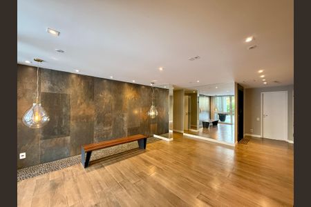 Apartamento para alugar com 83m², 2 quartos e 2 vagasHall social