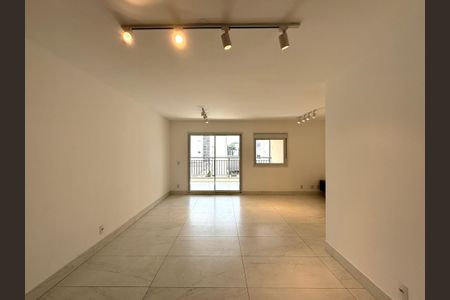 Sala de apartamento para alugar com 2 quartos, 83m² em Santo Amaro, São Paulo