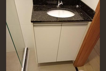 Apartamento para alugar com 60m², 2 quartos e 1 vagaBanheiro