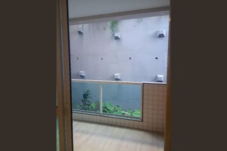 Apartamento para alugar com 60m², 2 quartos e 1 vagaVaranda