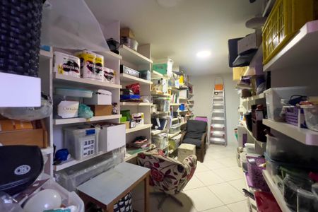 Casa à venda com 180m², 2 quartos e 2 vagasCloset do Quarto 2